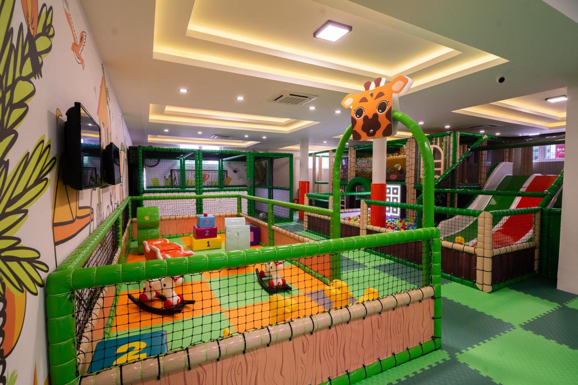Hotel Nest بييلينا المظهر الخارجي الصورة