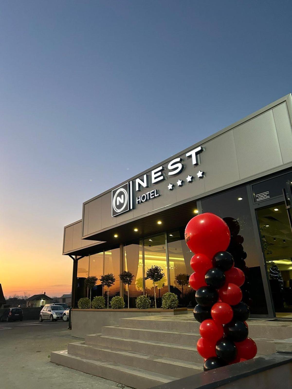 Hotel Nest بييلينا المظهر الخارجي الصورة