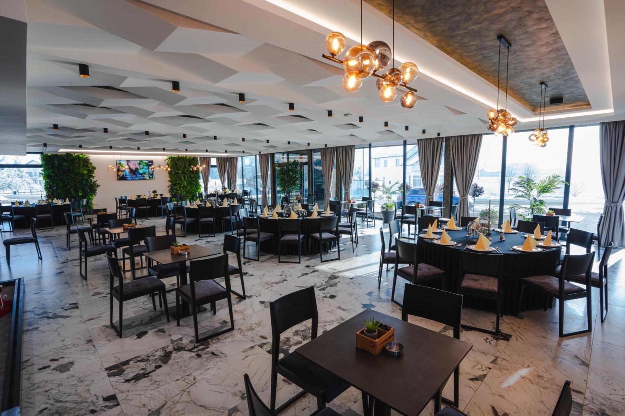 Hotel Nest بييلينا المظهر الخارجي الصورة