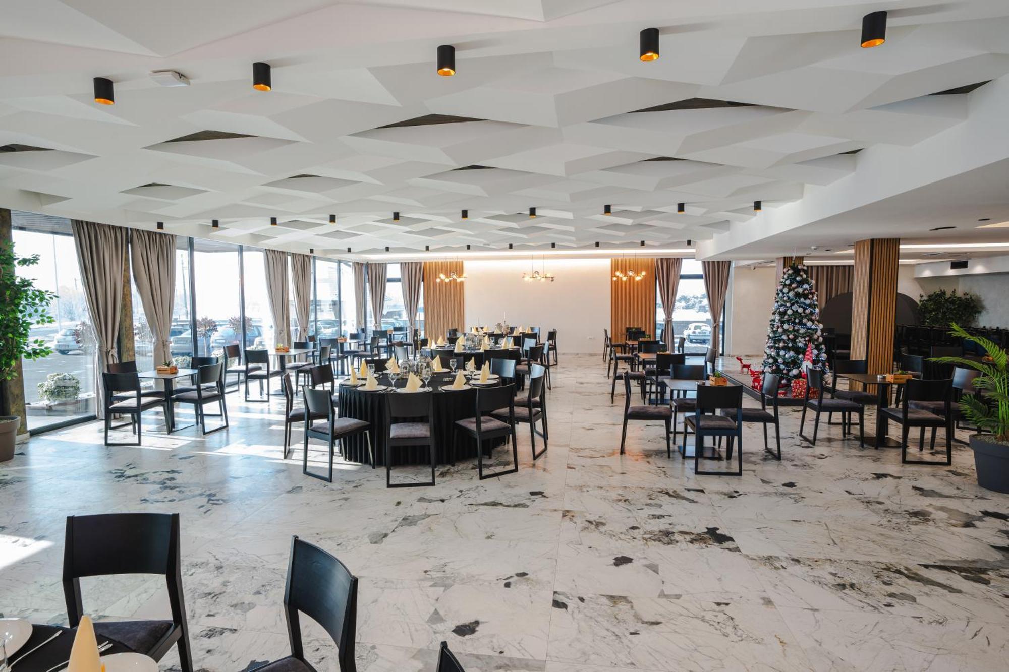 Hotel Nest بييلينا المظهر الخارجي الصورة